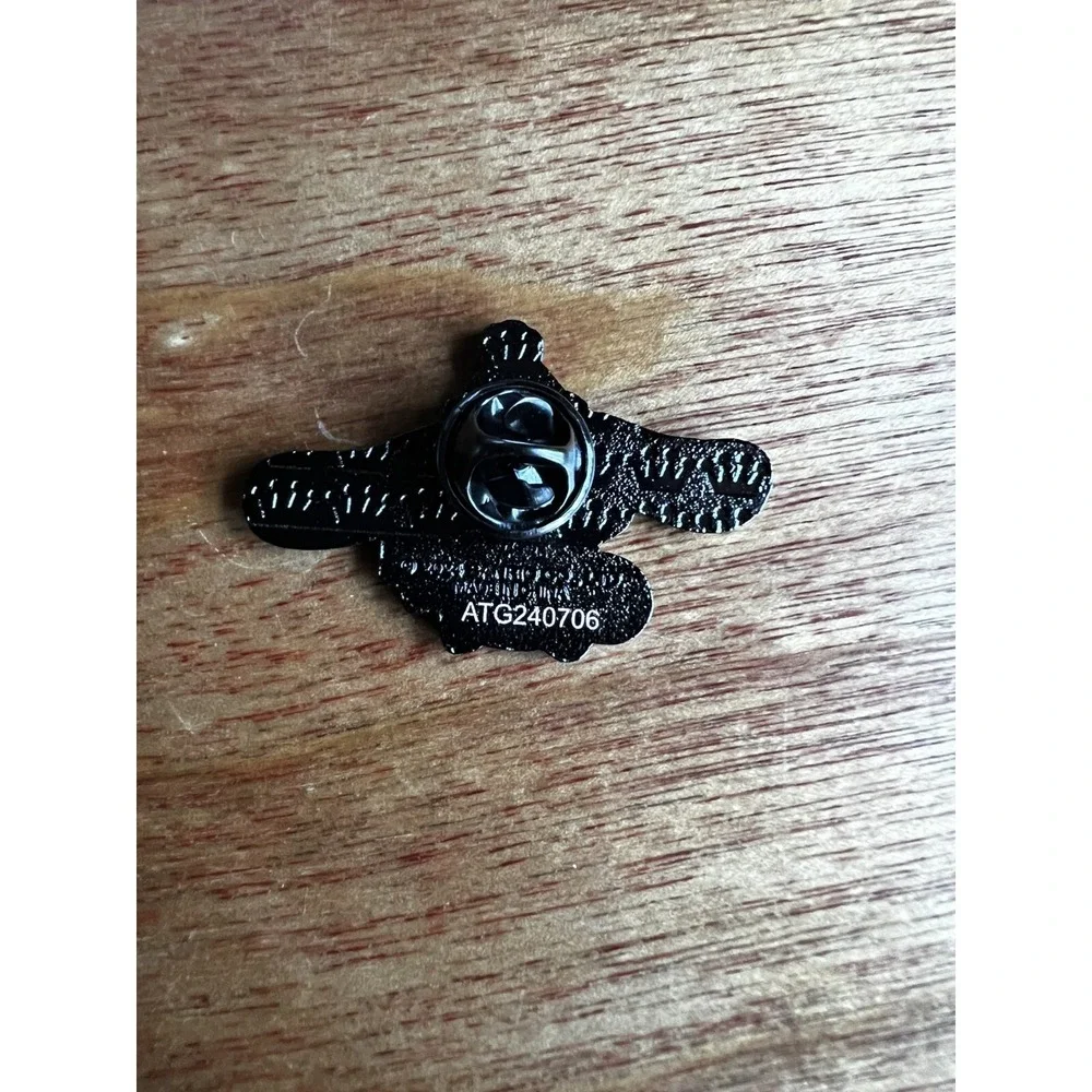 Loungefly Hello‎ Kitty And Friends Winter Outfit Enamel Pin OPEN Cinnamoroll